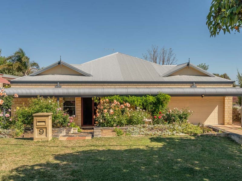 9 Long Street, Beaconsfield, WA 6162 Property Details