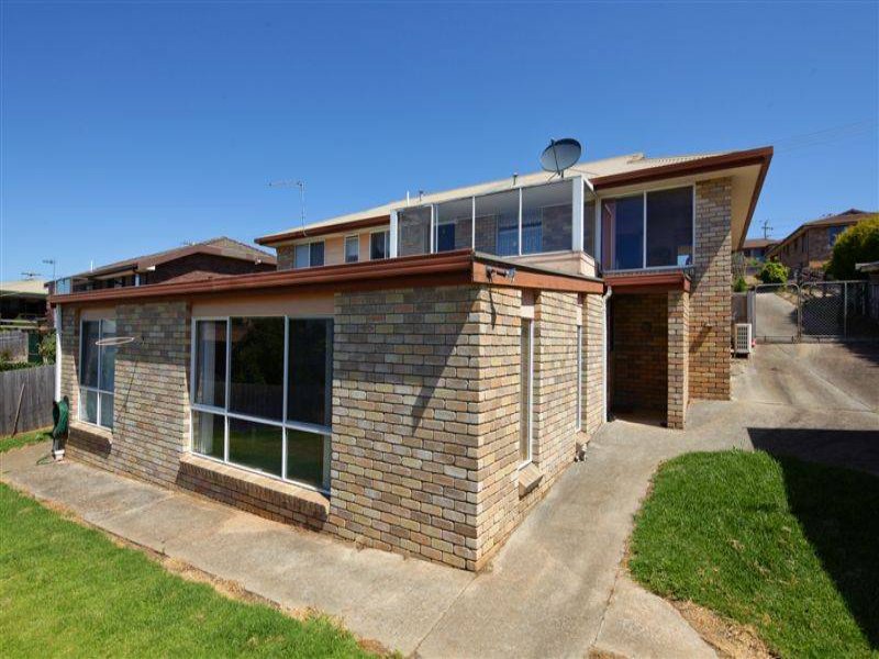 12 Turnbull Avenue, Upper Burnie, TAS 7320