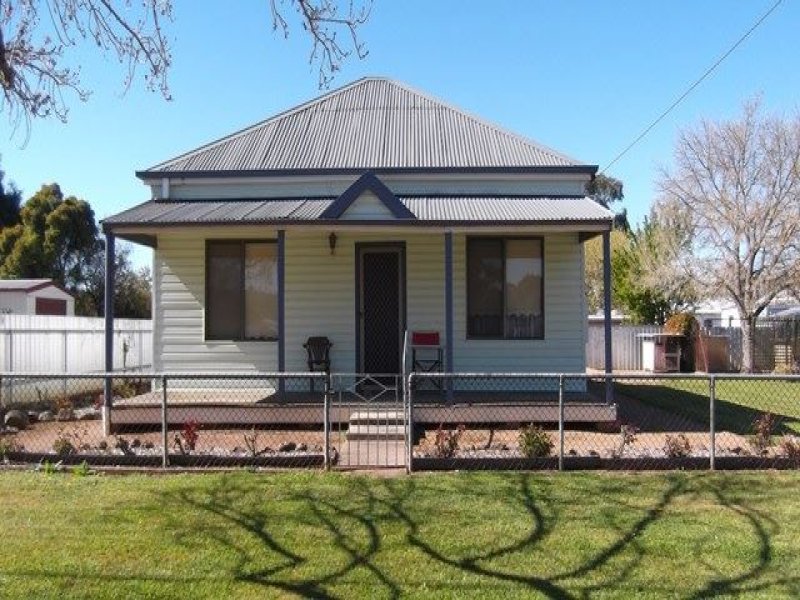 6 Hume Street, Cootamundra, NSW 2590 - Property Details