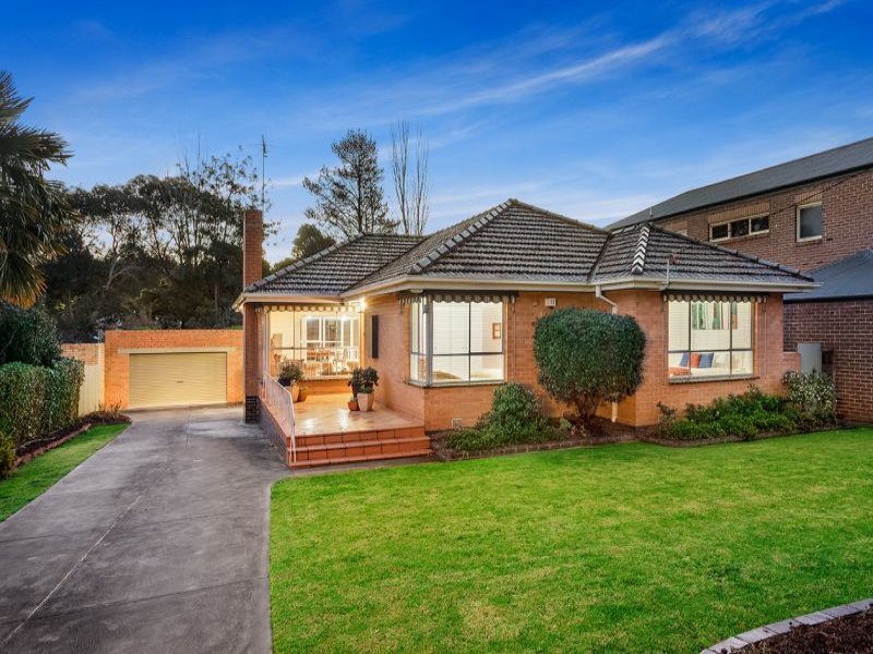 6 Pakenham Street, Blackburn, Vic 3130 Property Details