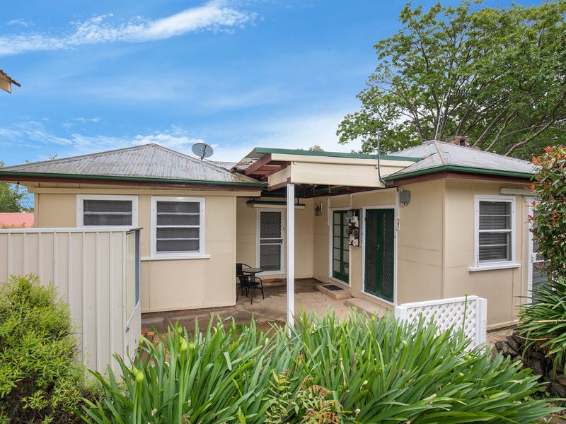 2/144 Donnelly Street, Armidale, NSW 2350 Unit for Rent