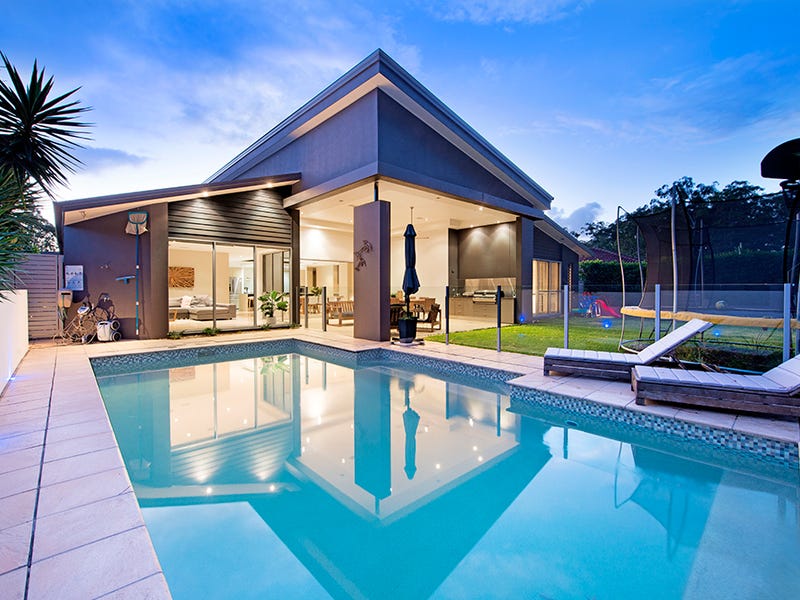 129 Arun Drive, Arundel, Qld 4214 Property Details