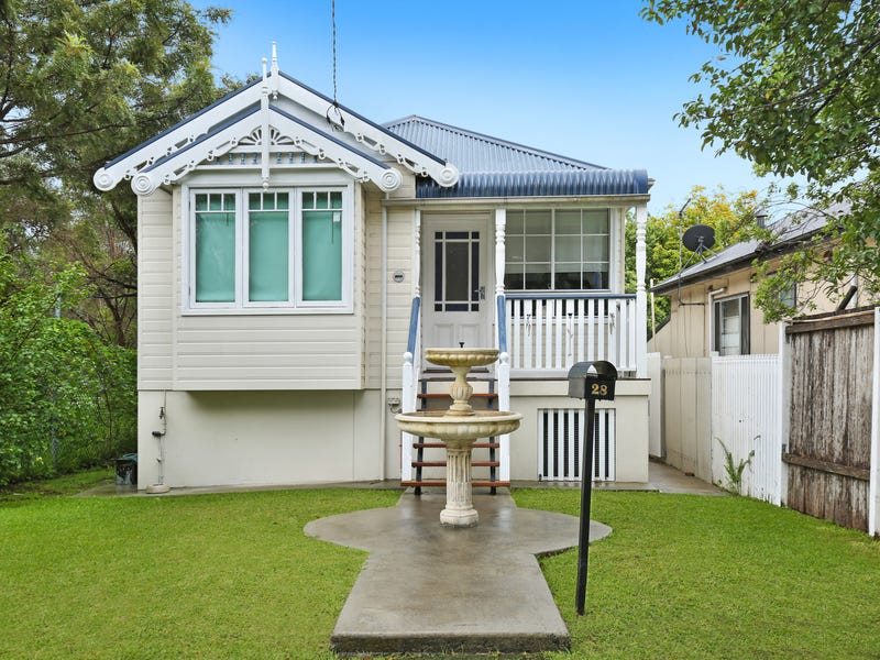 28 Graham Avenue, Gwynneville, NSW 2500 Property Details