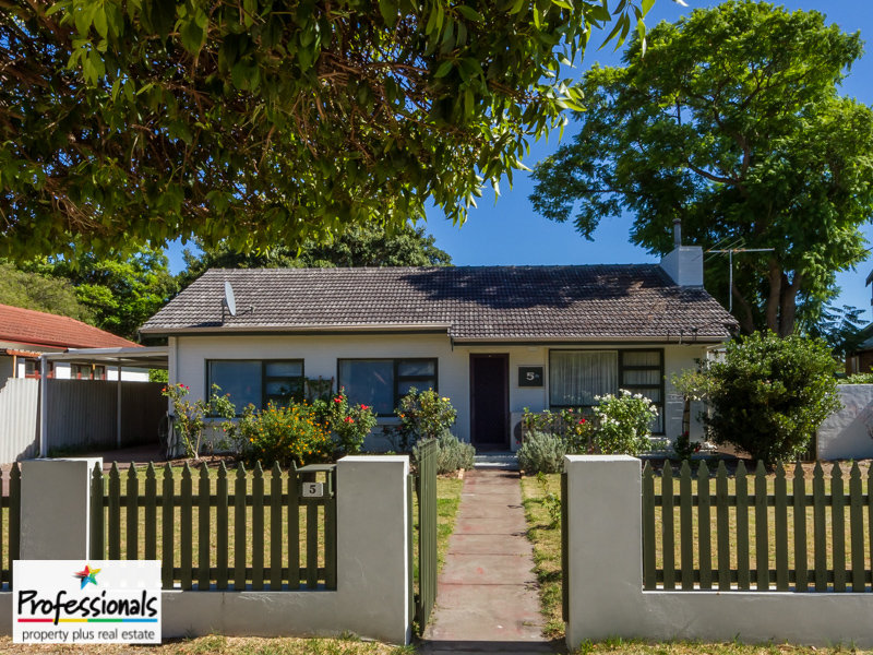 5 Berehaven Avenue, Thornlie, WA 6108 Property Details