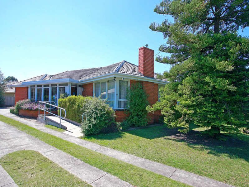 337 Cheltenham Road, Keysborough, Vic 3173 Property Details