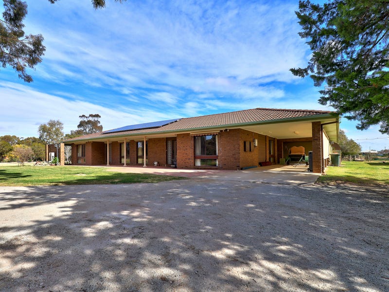 27 Amy Lane, Deniliquin, NSW 2710 Acreage for Sale