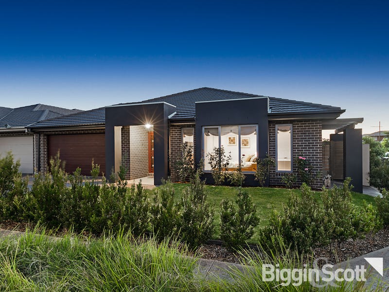 54 Somerfield Drive S Keysborough Vic 3173