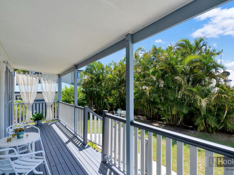 30B Robert Street, Labrador, Qld 4215 Property Details