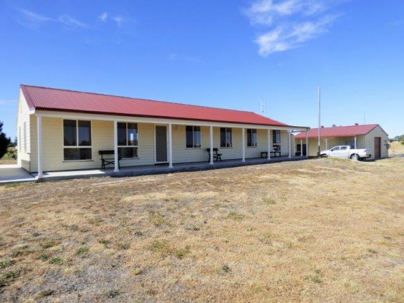 122124 Farm Street, Boorowa, NSW 2586