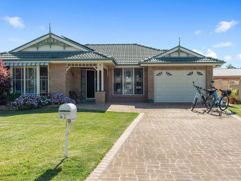 9 Maria Avenue, Burrill Lake, NSW 2539 House for Sale
