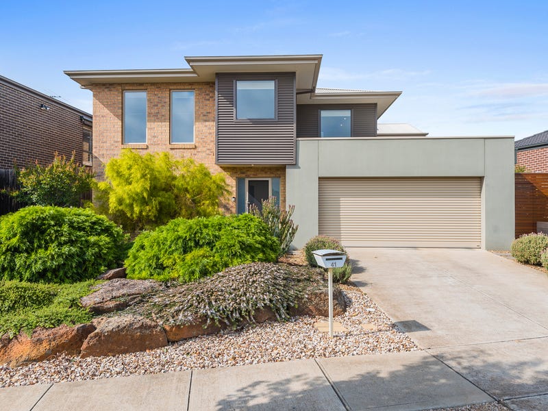 41 Dickson Street, Bacchus Marsh, VIC 3340