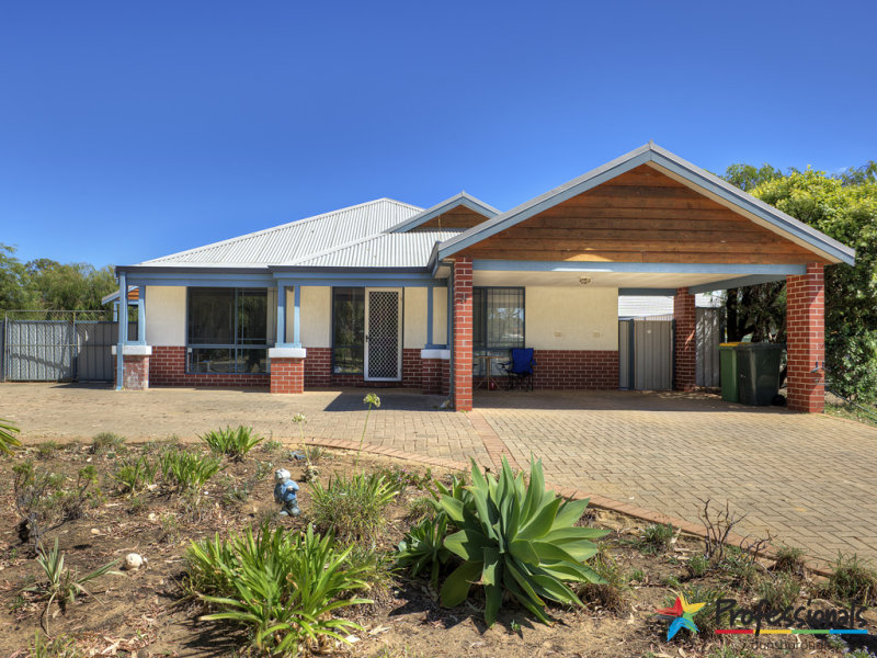 11 Wanui Street, Quindalup, WA 6281 Property Details