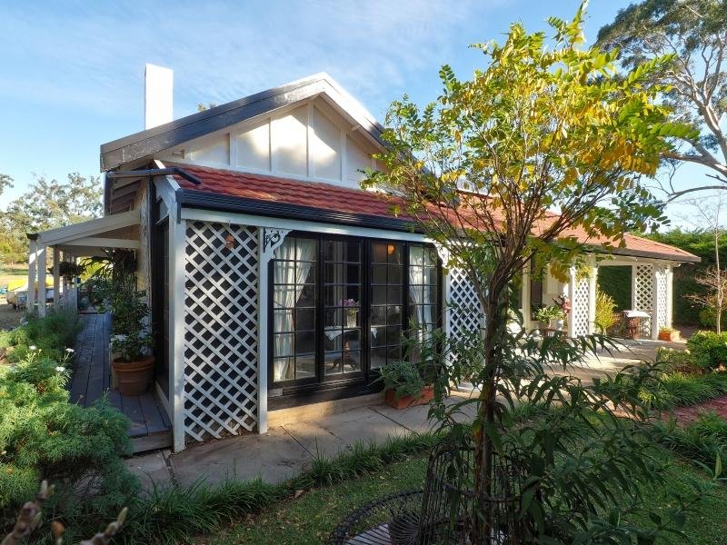 2 Alston Road, Littlehampton, SA 5250 Property Details