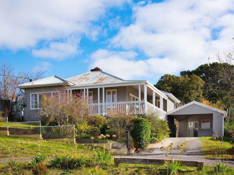 44 West Street, Daylesford, VIC 3460