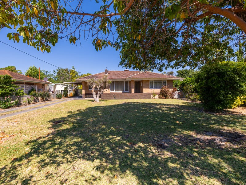 32 Sandon Road, Thornlie, WA 6108 Property Details