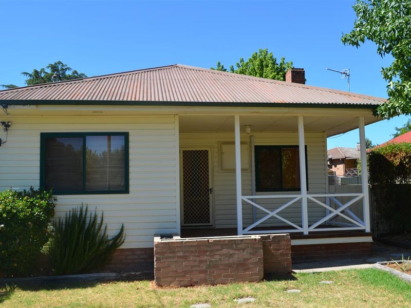 38 Herbert Street, Tumut, NSW 2720 Property Details