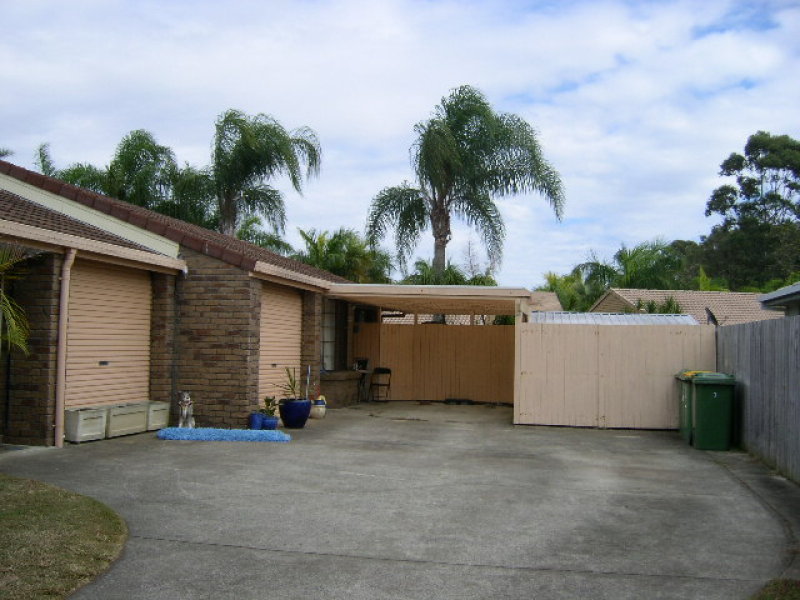 2/7 Sanctuary Court, Coombabah, Qld 4216