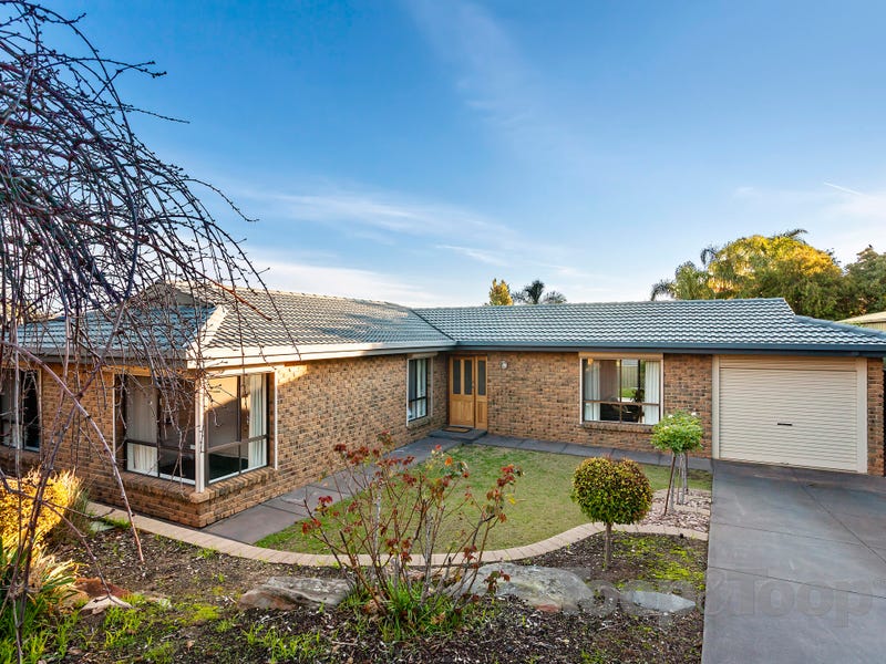 4 Blaxland Avenue, Wynn Vale, SA 5127