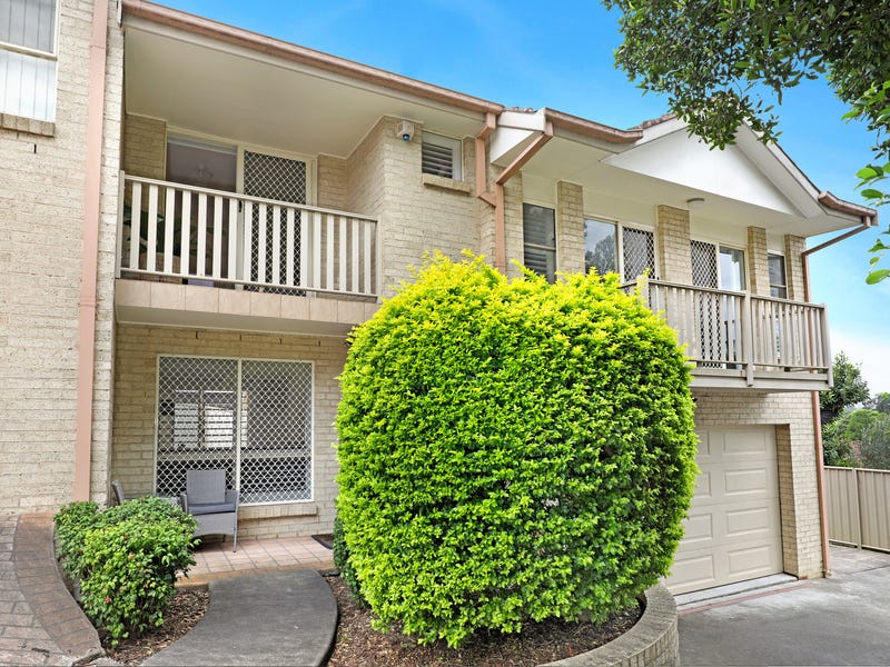 4/29 Hillcrest Street, Wollongong, NSW 2500 Townhouse for Sale