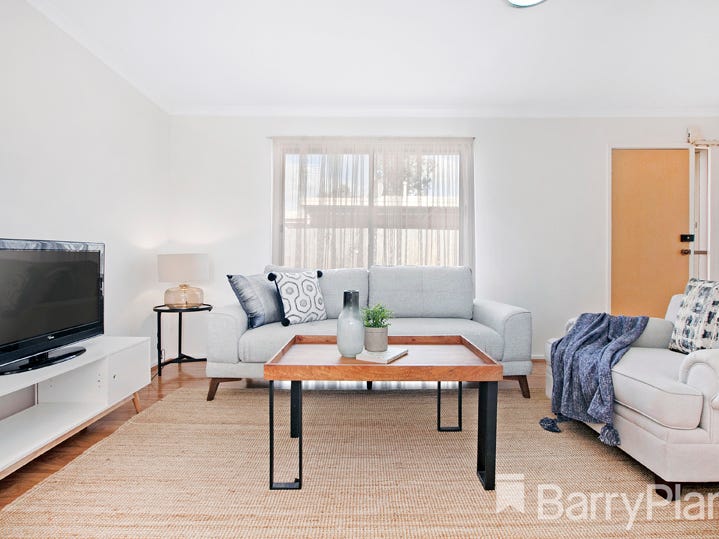 2/1 Mcclelland Drive, Mill Park, VIC 3082