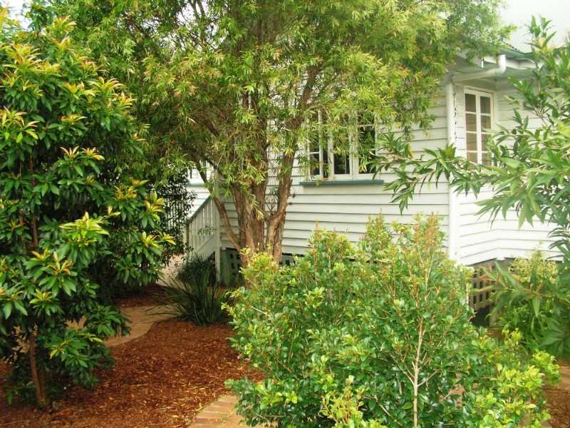 82 Dawson Parade, Keperra, Qld 4054 Property Details