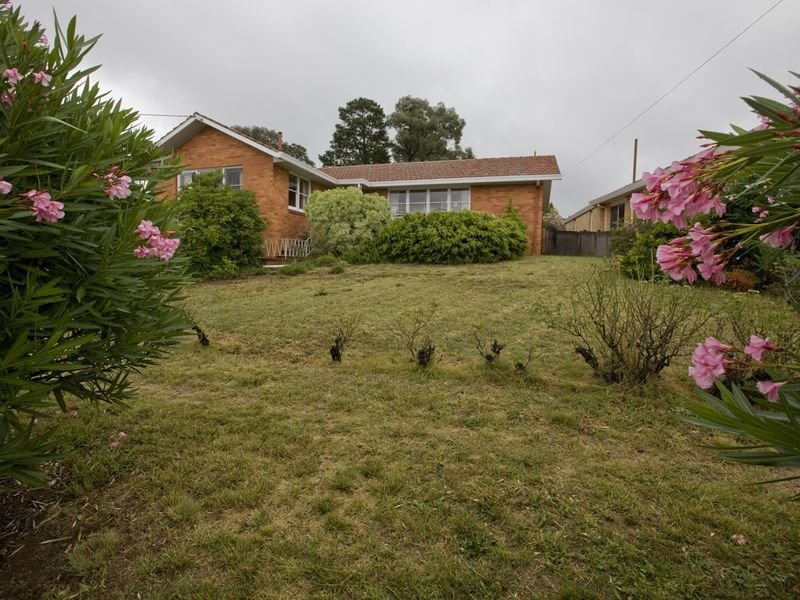 11 Kinkora Place, Queanbeyan, NSW 2620 Property Details