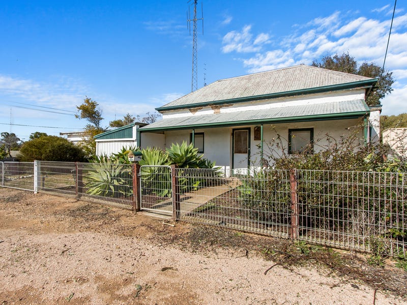 24 Jones Street, Wallaroo, SA 5556 Property Details