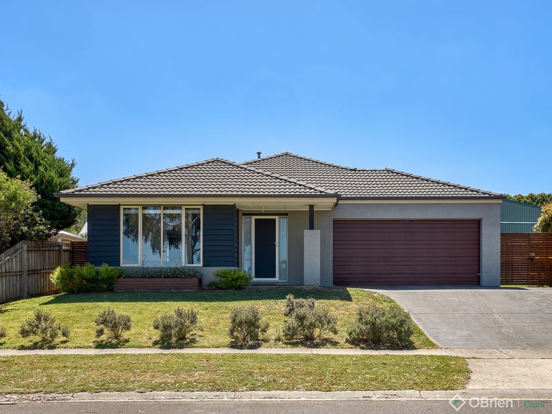 105 McNeilly Road, Drouin, Vic 3818 Property Details