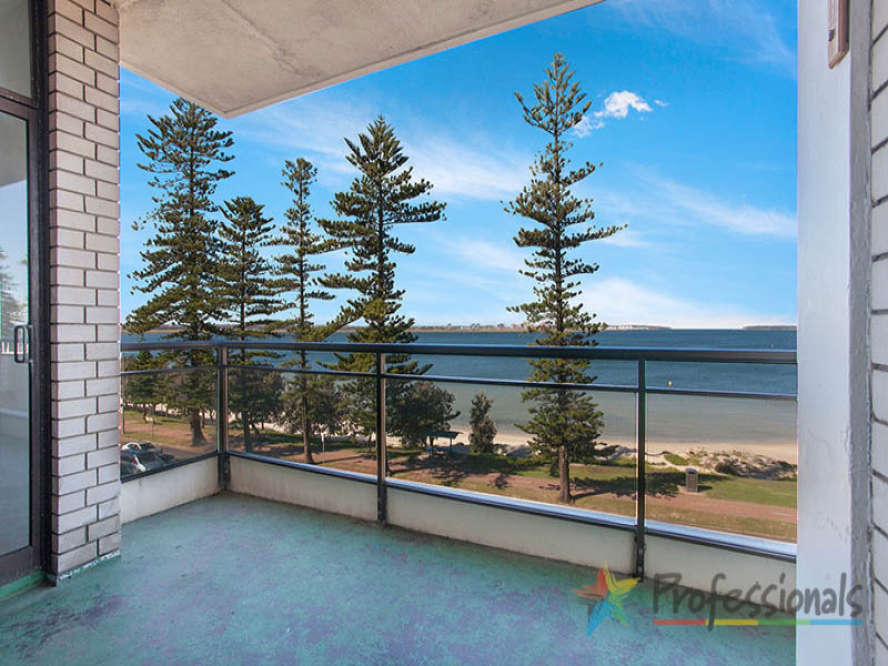 4B/58 The Grand Parade, BrightonLeSands, NSW 2216 Property Details
