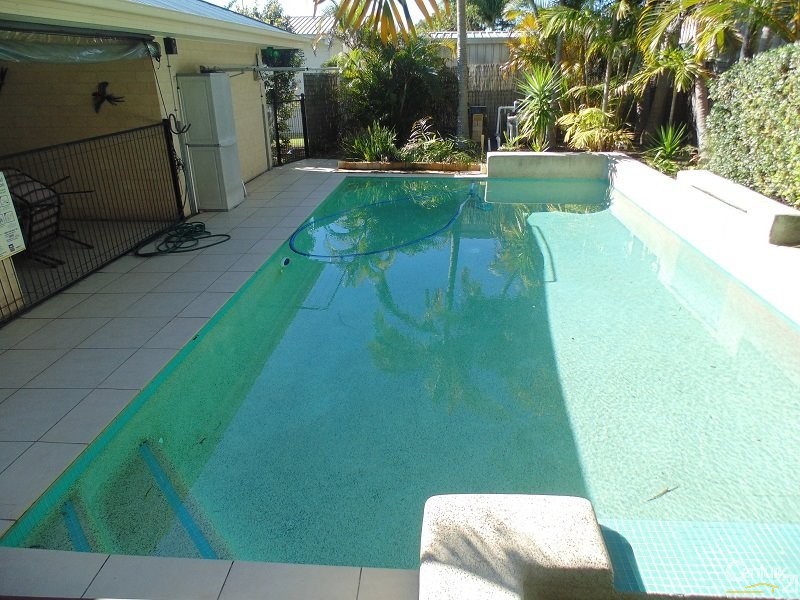 37 Marlin Way, Tin Can Bay, QLD 4580