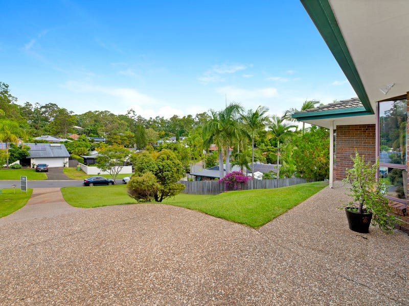 4 Broadview Place, Robina, Qld 4226 Property Details