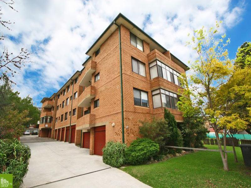 17/60 Campbell St, Wollongong, NSW 2500 Property Details