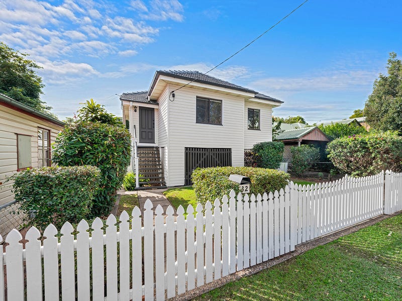 32 Keats Street, Moorooka, Qld 4105 Property Details