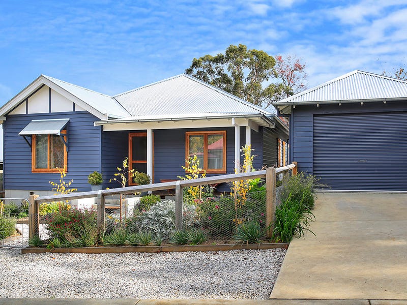 2B Clearview Street, Bowral, NSW 2576 Property Details