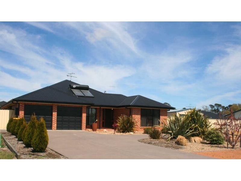 25 Westwood Circuit, Bungendore, NSW 2621