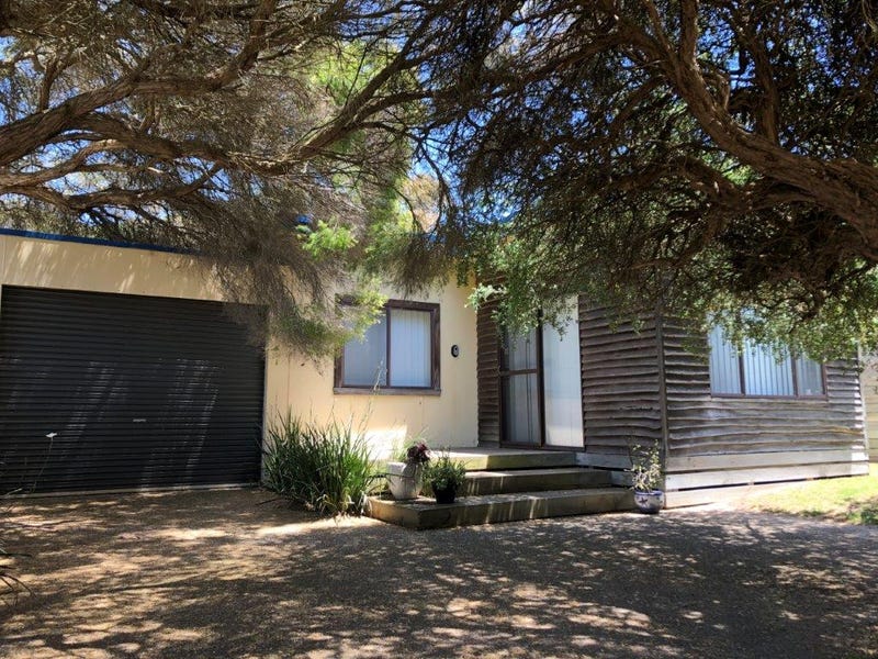 96 Beach Parade, Sandy Point, VIC 3959
