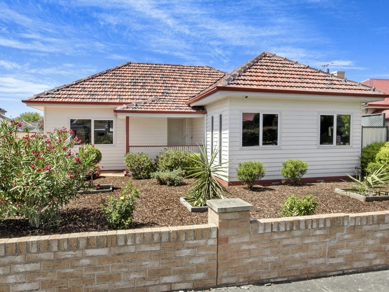 1/14 Rawson Avenue, Sunshine, Vic 3020 Property Details