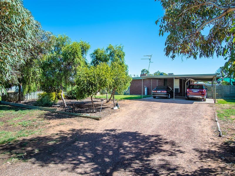 37 Nixon Street, Euston, NSW 2737 Property Details