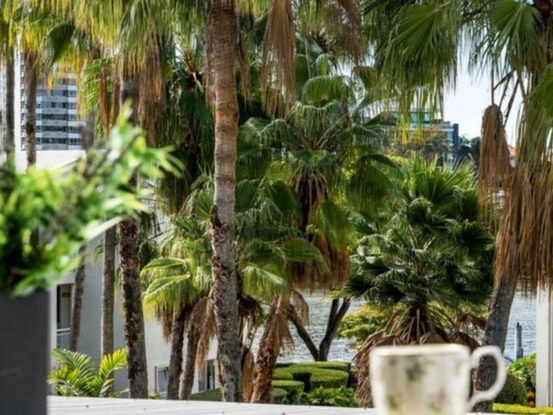 Real Estate & Property for Sale in Woolloongabba, QLD 4102 (+1 location