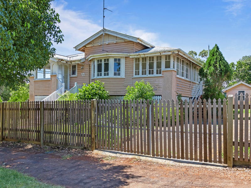 77 Herries Street, East Toowoomba, Qld 4350 House for Sale