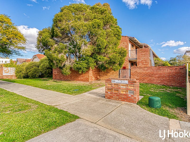 4/135 Hubert Street, East Victoria Park, WA 6101