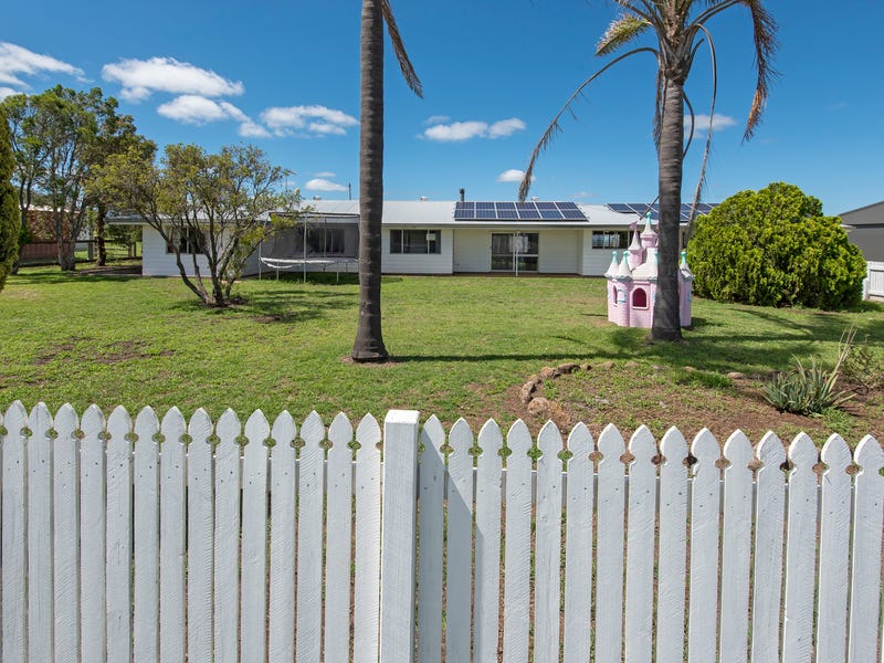 42 Moller Road, East Greenmount, QLD 4359