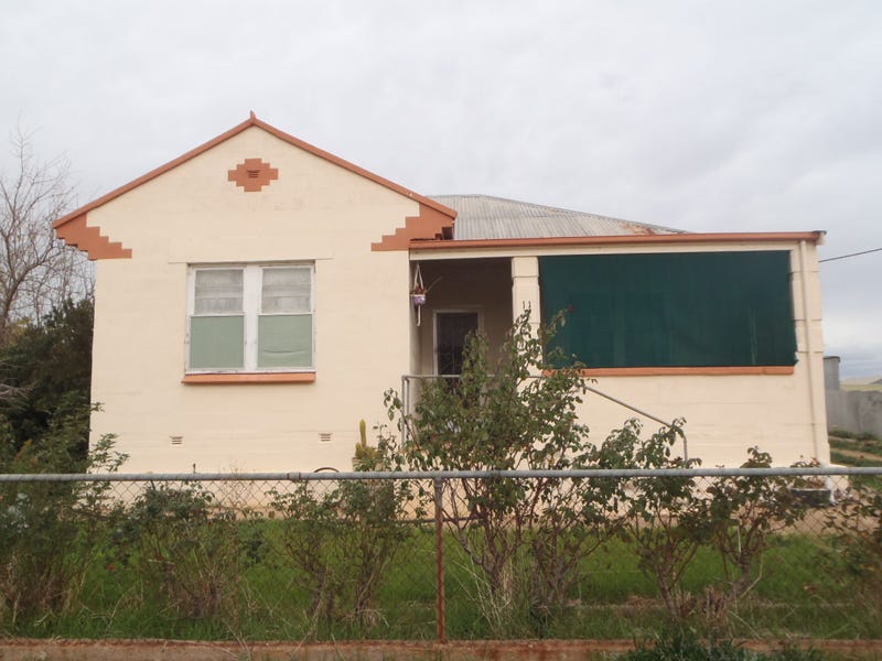 11 Casuarina Street, Wirrabara, SA 5481 Property Details