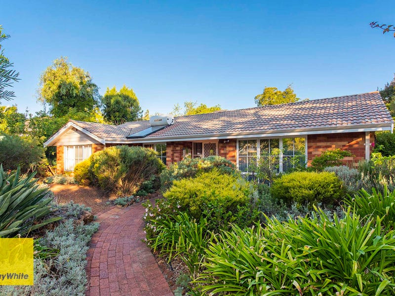 123 Grove Road, Lesmurdie, WA 6076