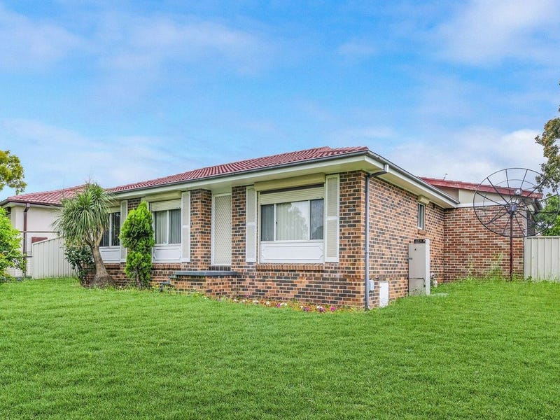 51 Cowper Circle, Quakers Hill, NSW 2763