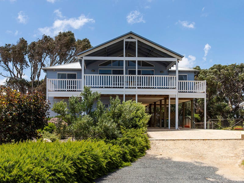 11 Whitfield Street, Guilderton, WA 6041 Property Details