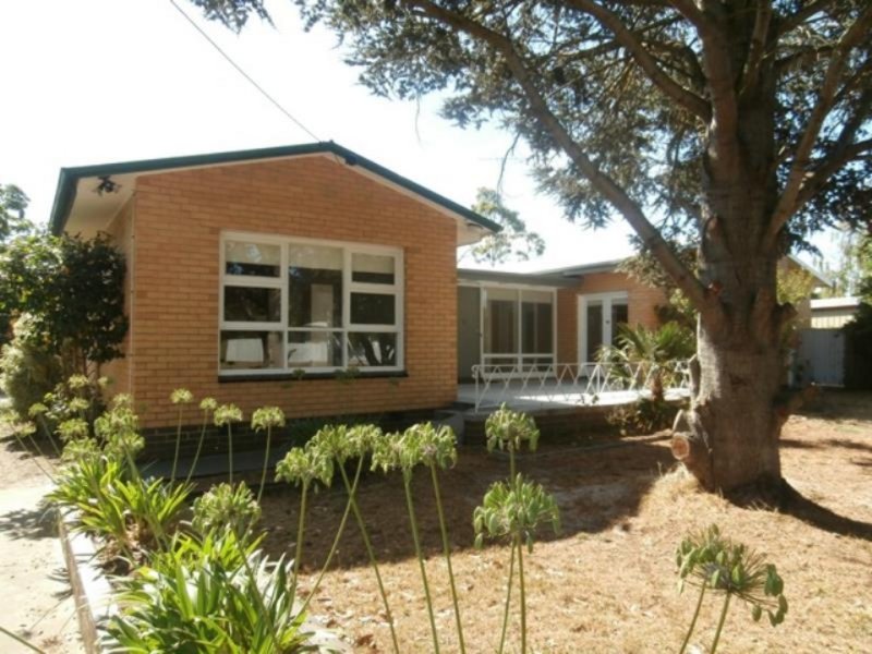 49 Batson Street, Winchelsea, VIC 3241