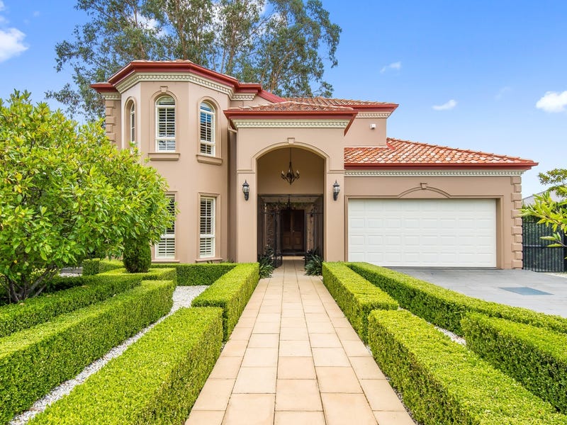 18 Milton Road, Turramurra, NSW 2074 Property Details