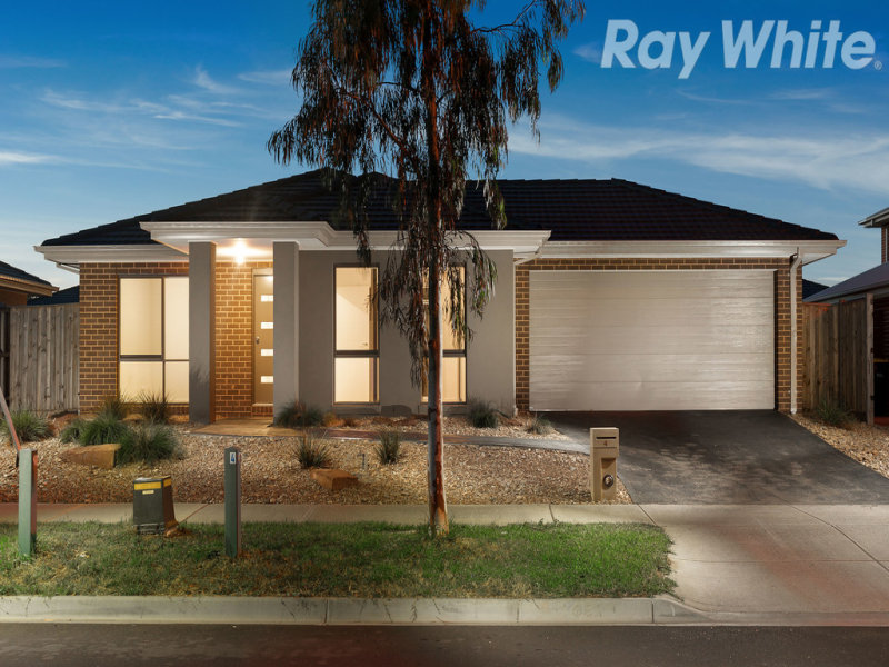 4 Tooradin Crescent, Doreen, Vic 3754 Property Details