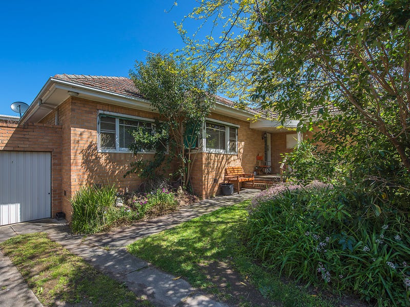 1 Rocke Street, Ivanhoe, Vic 3079 Property Details